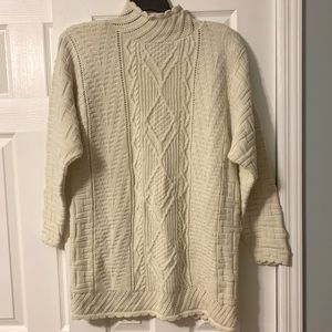 🌞 Cable knit Tunic Sweater